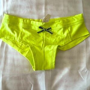 Victoria's Secret iconic logo with cutesy VS bow panty - NWT- Size S